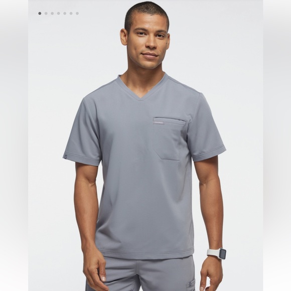 Jaanuu Men's 2-Pocket Tuck-In Scrub Top Gray Large - Picture 1 of 6